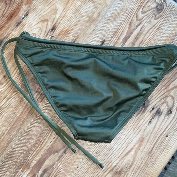 Del Toro, Surf Bikini Bottoms Handmade in Costa Rica! Additional tie @ waist. S - Picture 6 of 10